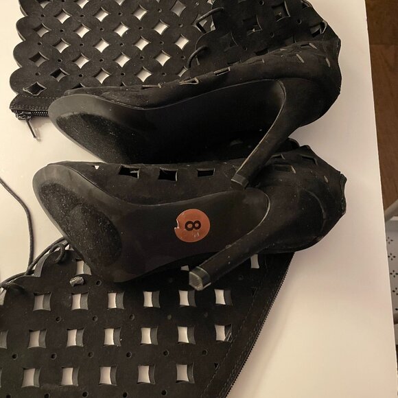 JUST FAB Lace up open toe gladiator knee high boots - Picture 6 of 6